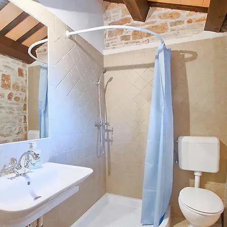 Agra Tatil Evi *